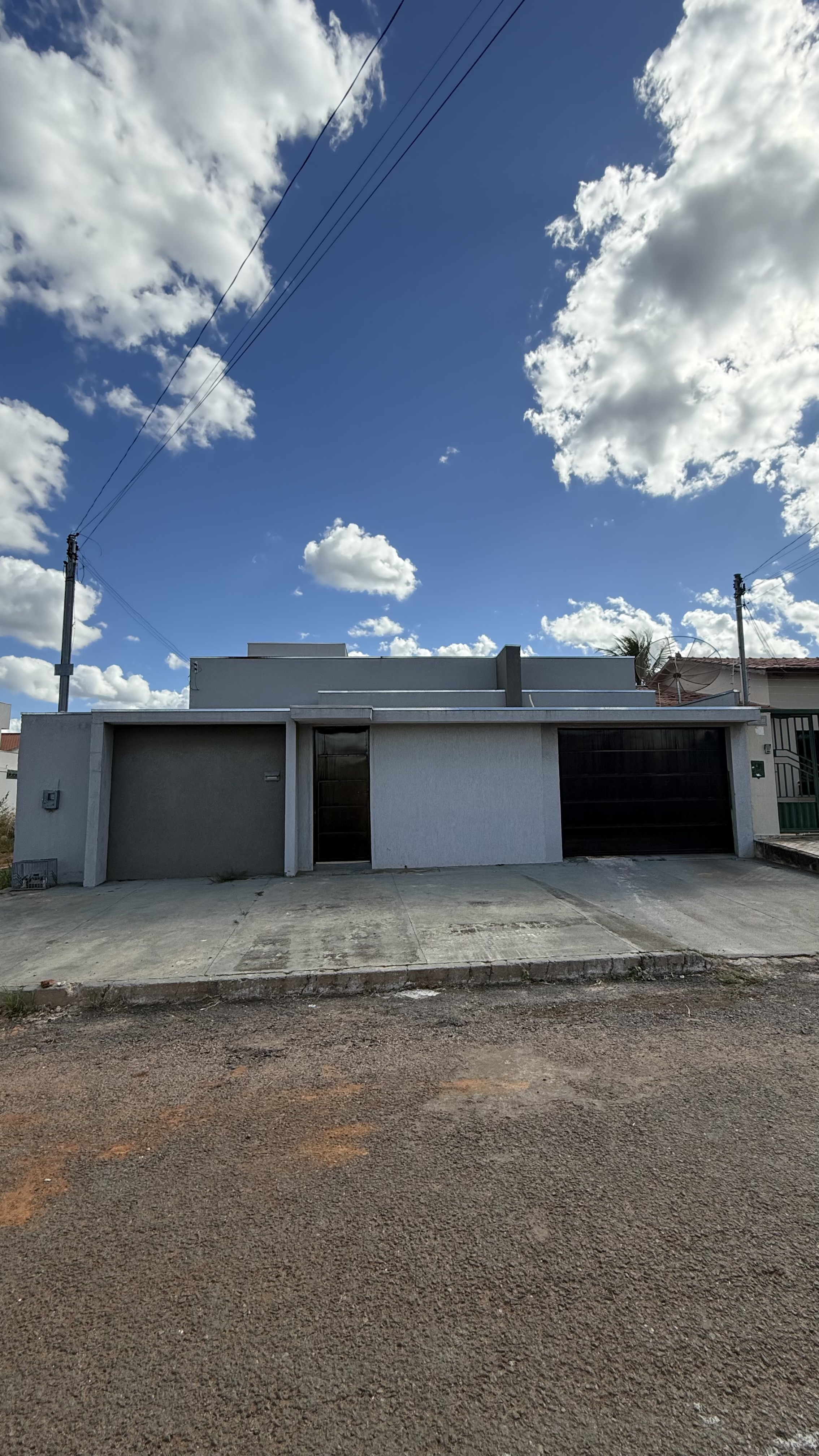 🏡 OPORTUNIDADE NO ITAICI II – CASA EM LOTE INTEIRO! ✨