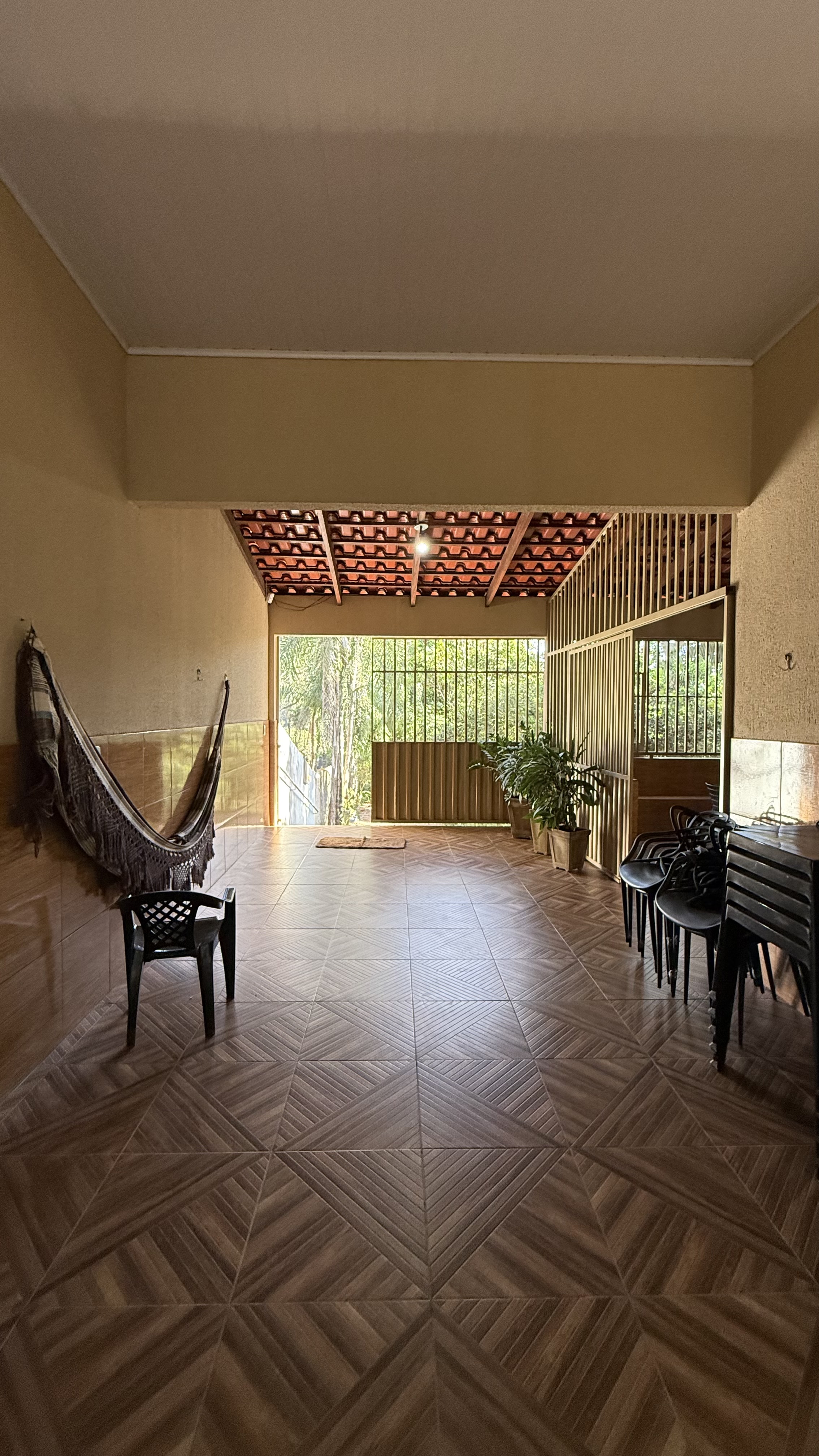 OPORTUNIDADE RARÍSSIMA ÀS MARGENS DO LAGO CORUMBÁ 🌿 - foto 12