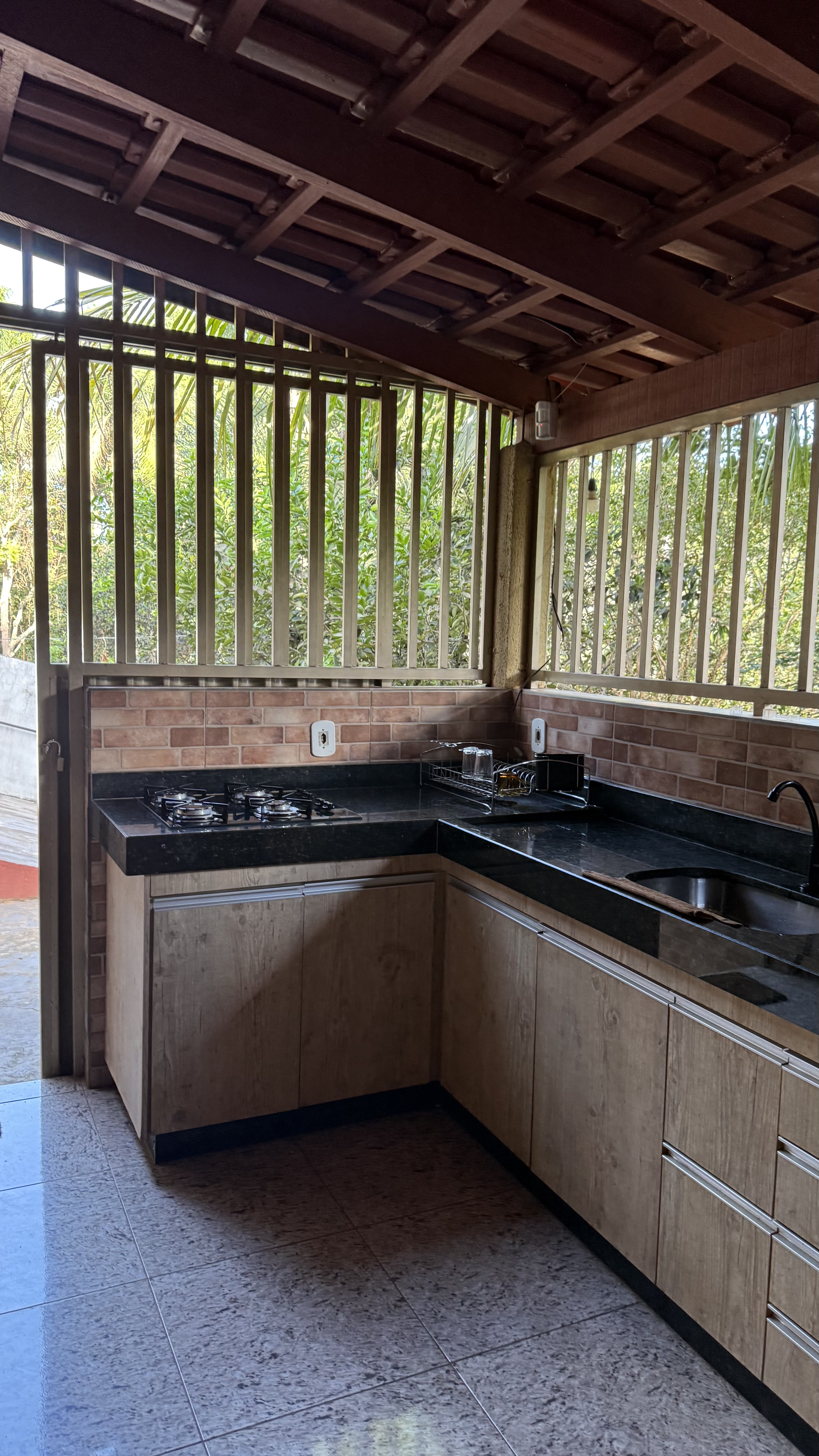 OPORTUNIDADE RARÍSSIMA ÀS MARGENS DO LAGO CORUMBÁ 🌿 - foto 19