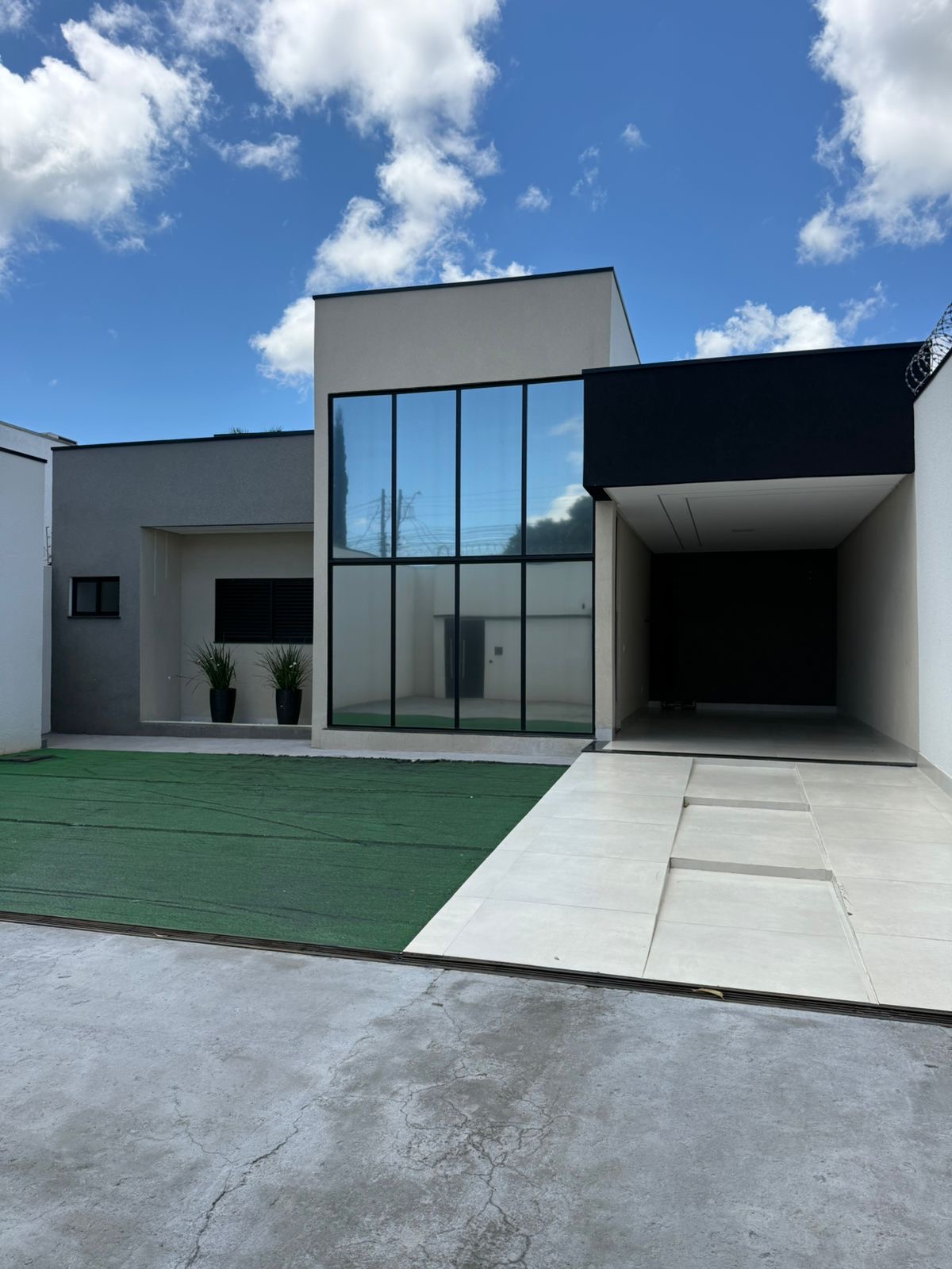 🏠 Linda casa setor | Itaici 1